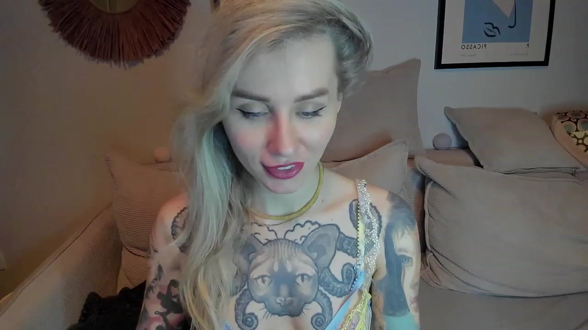 Gallery image thumbnail from Alexa_Smithhh's myfreecams stream on, 01/09/2024, 20:27 image 13 of 20