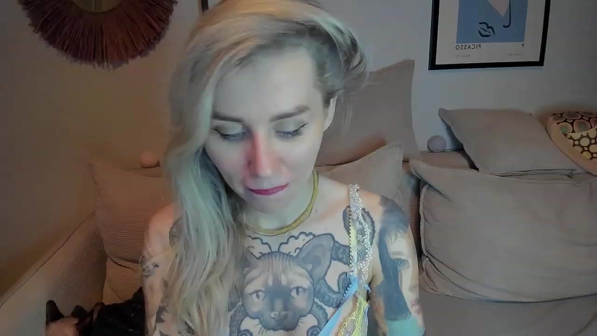 Gallery image thumbnail from Alexa_Smithhh's myfreecams stream on, 01/09/2024, 20:27 image 19 of 20