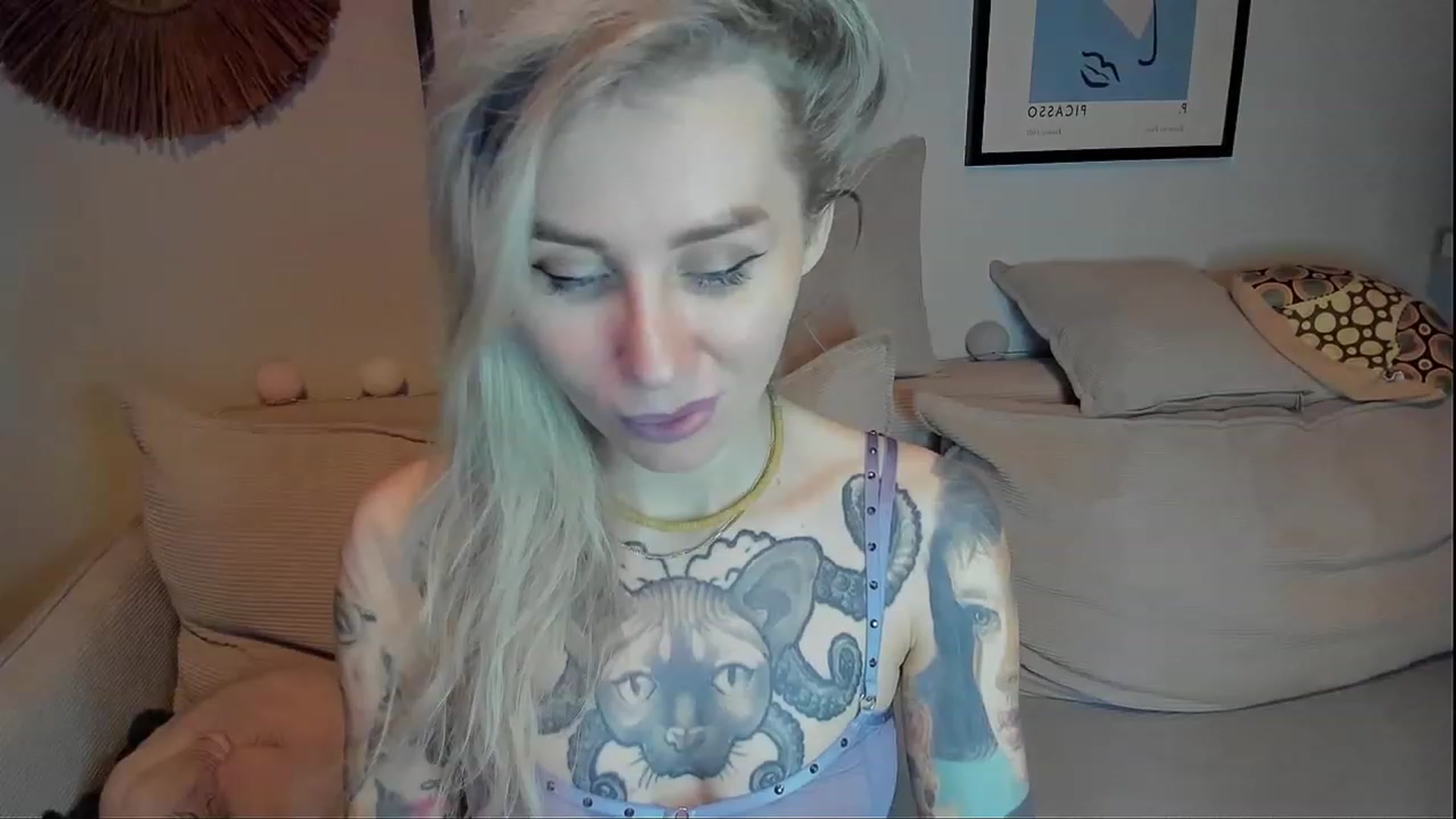 Gallery image thumbnail from Alexa_Smithhh's myfreecams stream on, 01/11/2024, 21:54 image 14 of 20