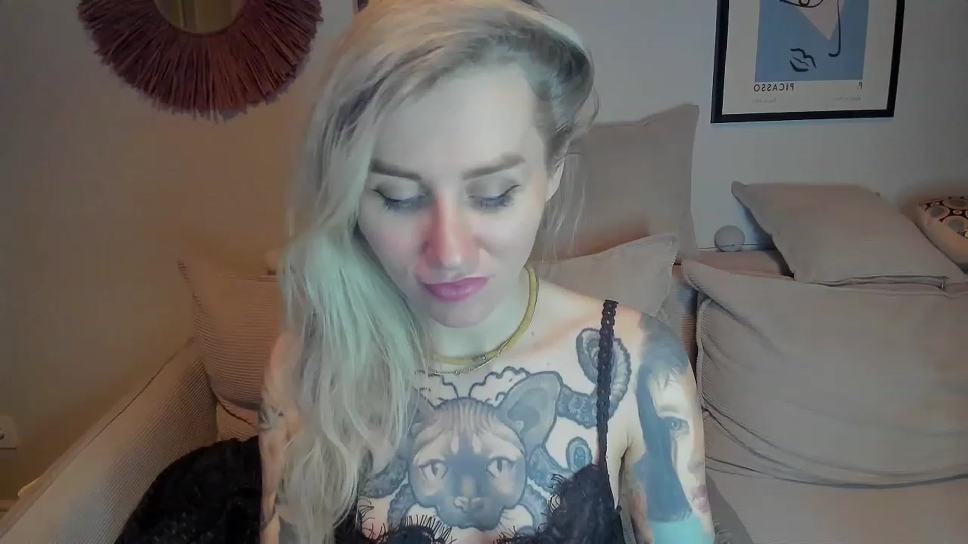Gallery image thumbnail from Alexa_Smithhh's myfreecams stream on, 01/12/2024, 22:44 image 18 of 20