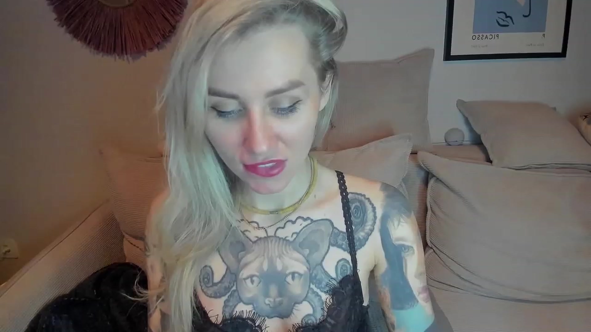 Gallery image thumbnail from Alexa_Smithhh's myfreecams stream on, 01/12/2024, 22:44 image 1 of 20