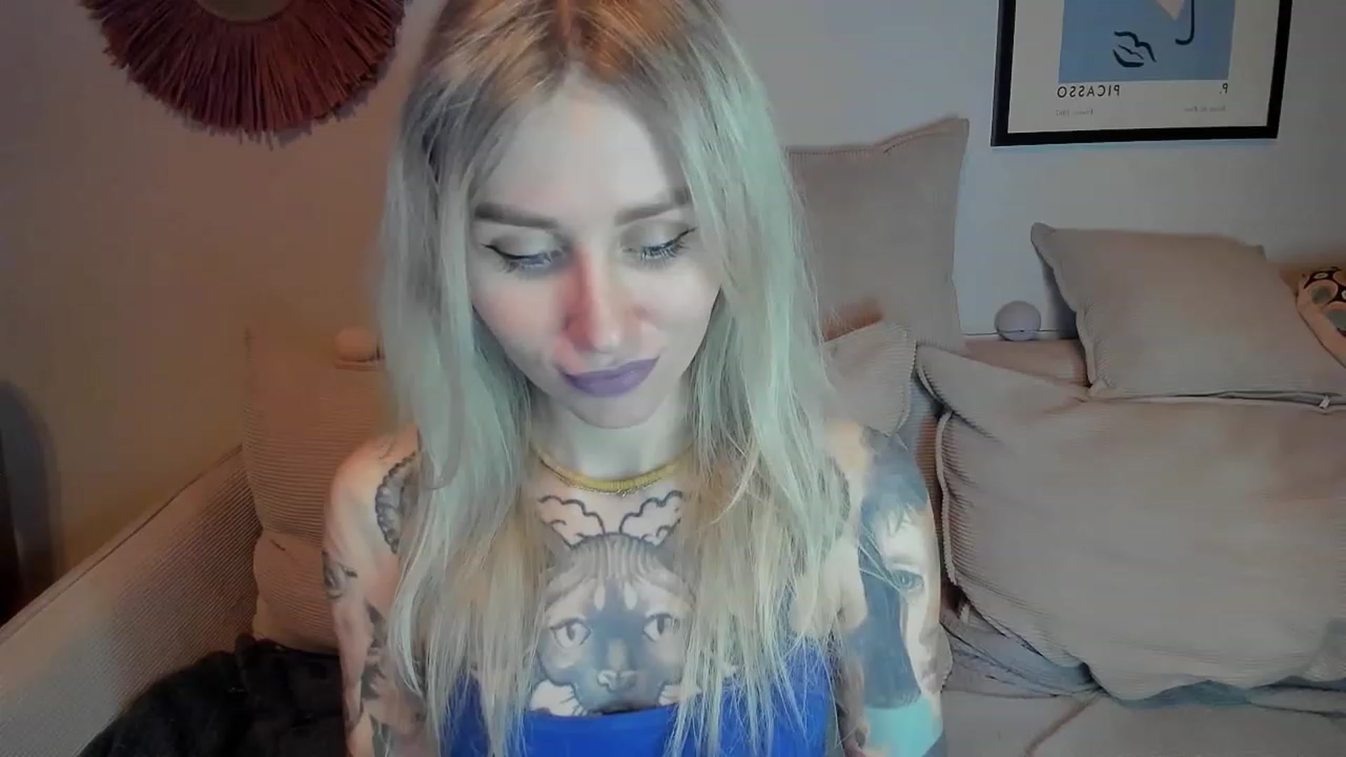 Gallery image thumbnail from Alexa_Smithhh's myfreecams stream on, 01/14/2024, 19:37 image 16 of 20