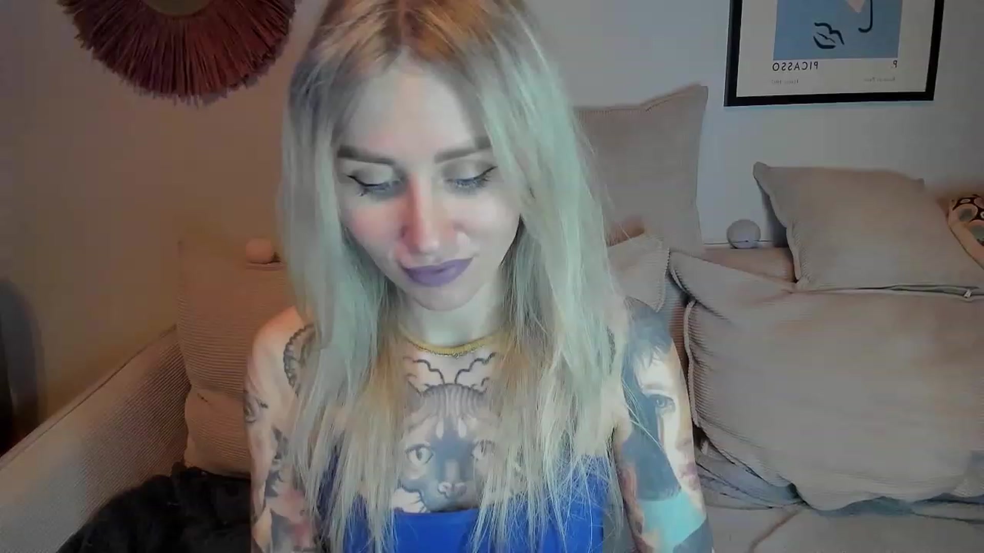 Gallery image thumbnail from Alexa_Smithhh's myfreecams stream on, 01/14/2024, 19:37 image 15 of 20