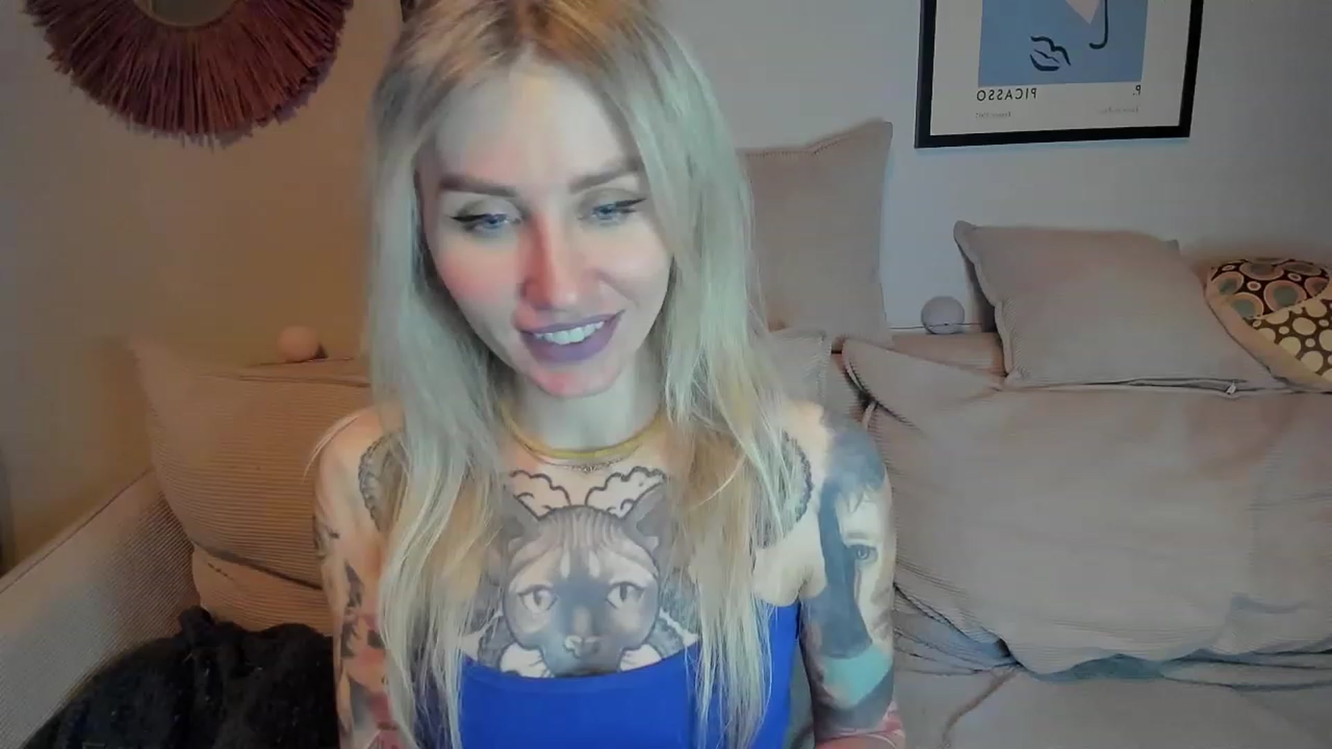 Gallery image thumbnail from Alexa_Smithhh's myfreecams stream on, 01/14/2024, 19:37 image 8 of 20