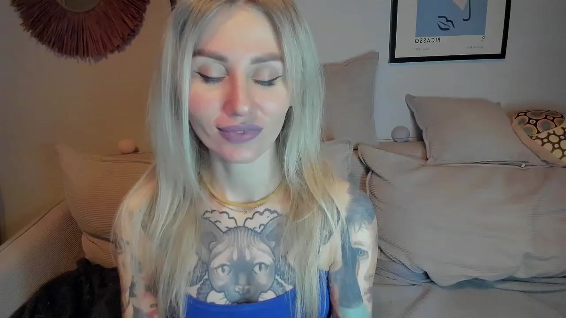 Gallery image thumbnail from Alexa_Smithhh's myfreecams stream on, 01/14/2024, 19:37 image 6 of 20