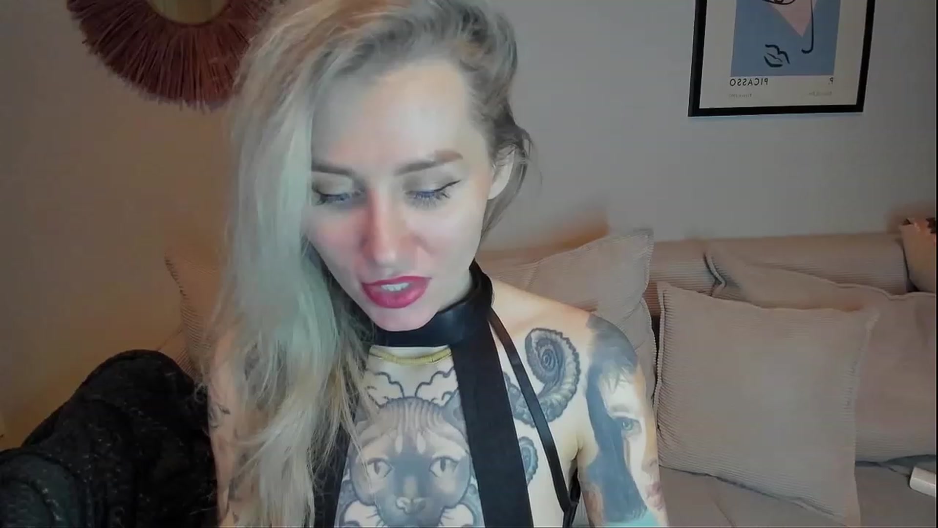 Gallery image thumbnail from Alexa_Smithhh's myfreecams stream on, 01/19/2024, 21:10 image 1 of 20