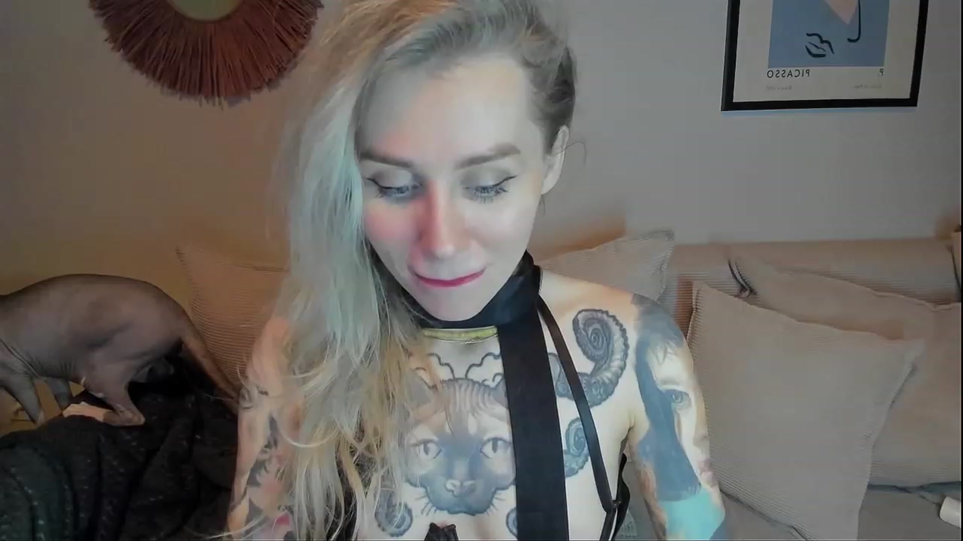Gallery image thumbnail from Alexa_Smithhh's myfreecams stream on, 01/19/2024, 21:10 image 9 of 20