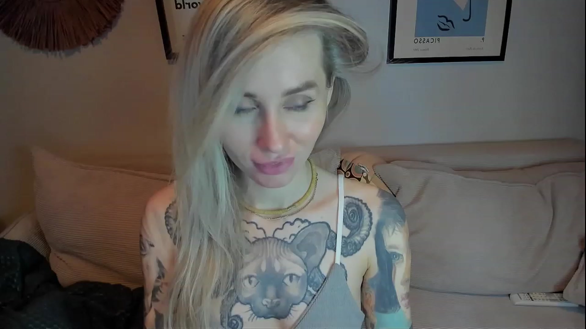 Gallery image thumbnail from Alexa_Smithhh's myfreecams stream on, 01/20/2024, 20:41 image 9 of 20