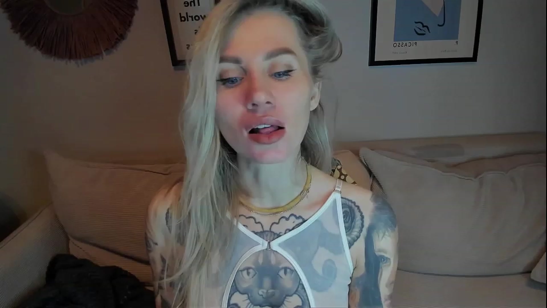 Gallery image thumbnail from Alexa_Smithhh's myfreecams stream on, 01/21/2024, 20:28 image 2 of 20