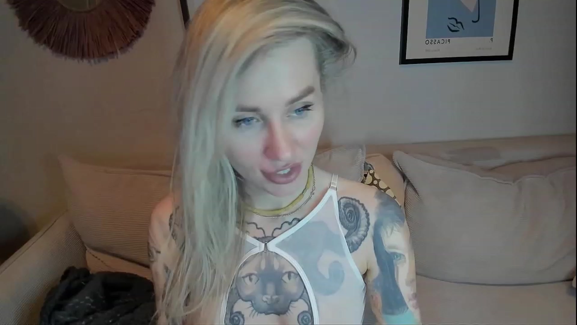 Gallery image thumbnail from Alexa_Smithhh's myfreecams stream on, 01/21/2024, 20:28 image 11 of 20