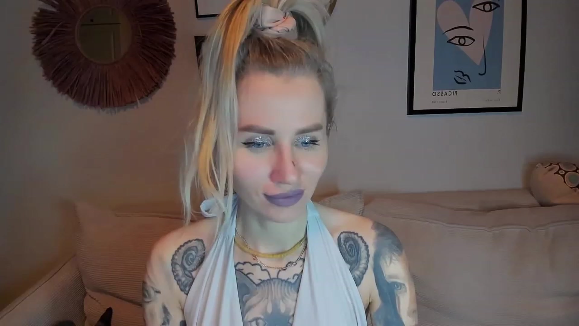 Gallery image thumbnail from Alexa_Smithhh's myfreecams stream on, 01/24/2024, 17:36 image 20 of 20