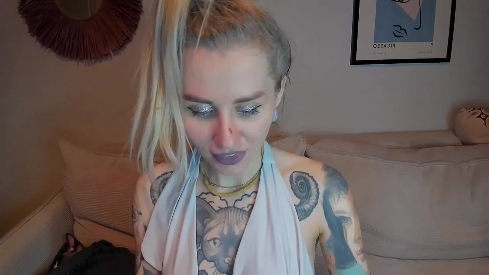 Gallery image thumbnail from Alexa_Smithhh's myfreecams stream on, 01/24/2024, 21:22 image 10 of 20