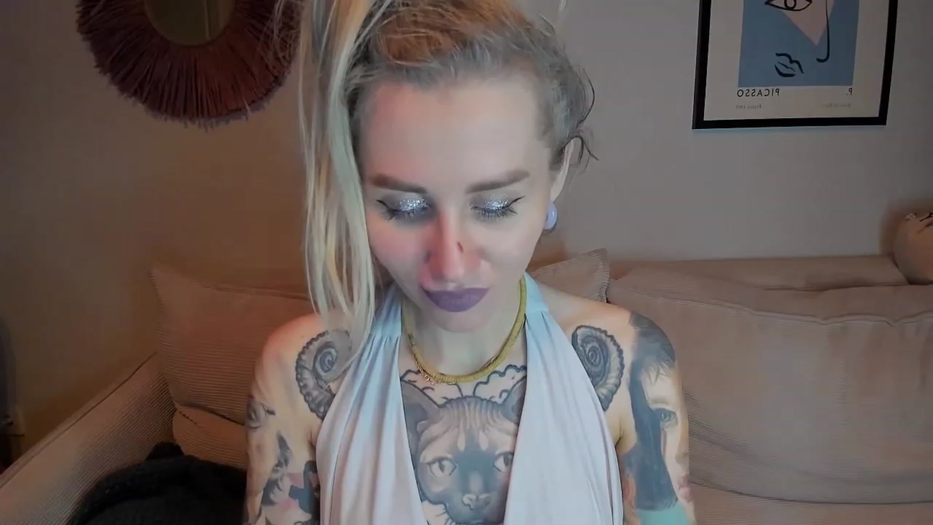 Gallery image thumbnail from Alexa_Smithhh's myfreecams stream on, 01/24/2024, 21:22 image 14 of 20