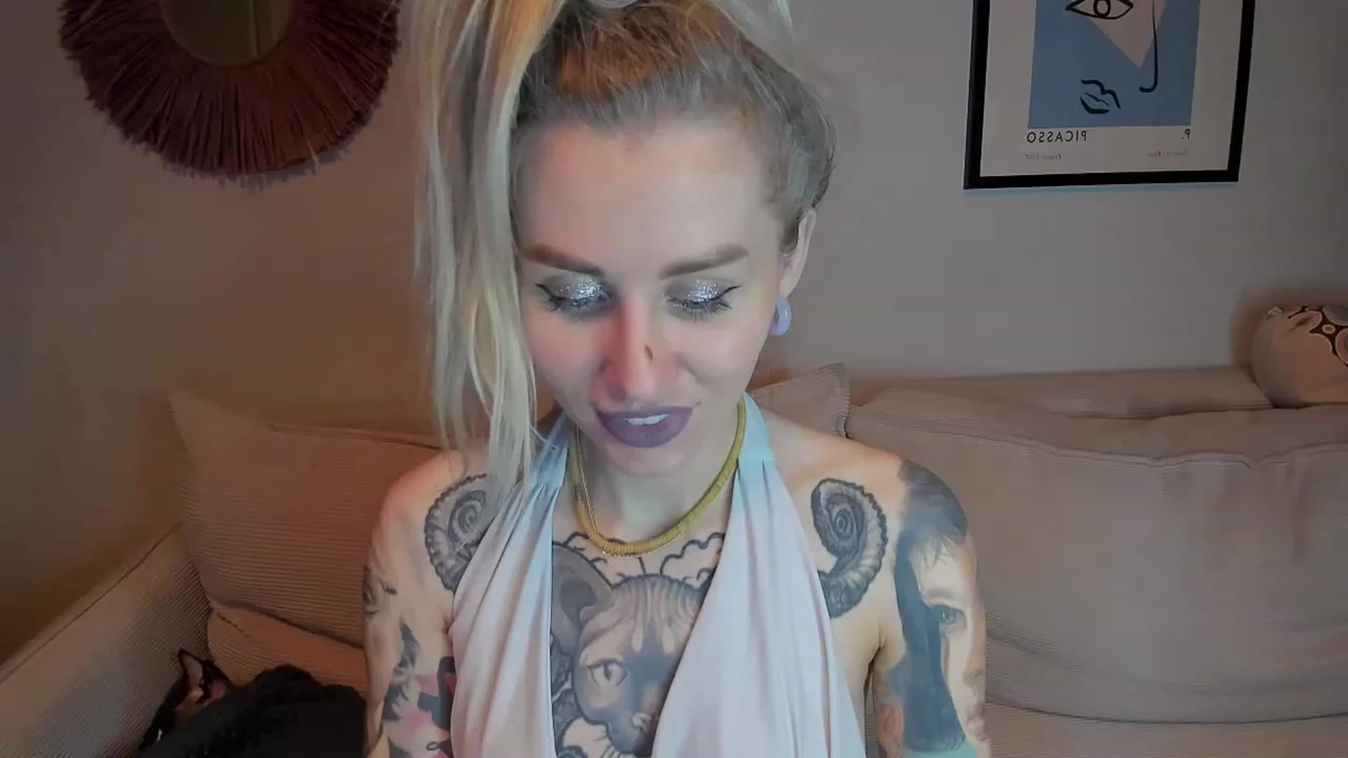 Gallery image thumbnail from Alexa_Smithhh's myfreecams stream on, 01/24/2024, 21:22 image 11 of 20