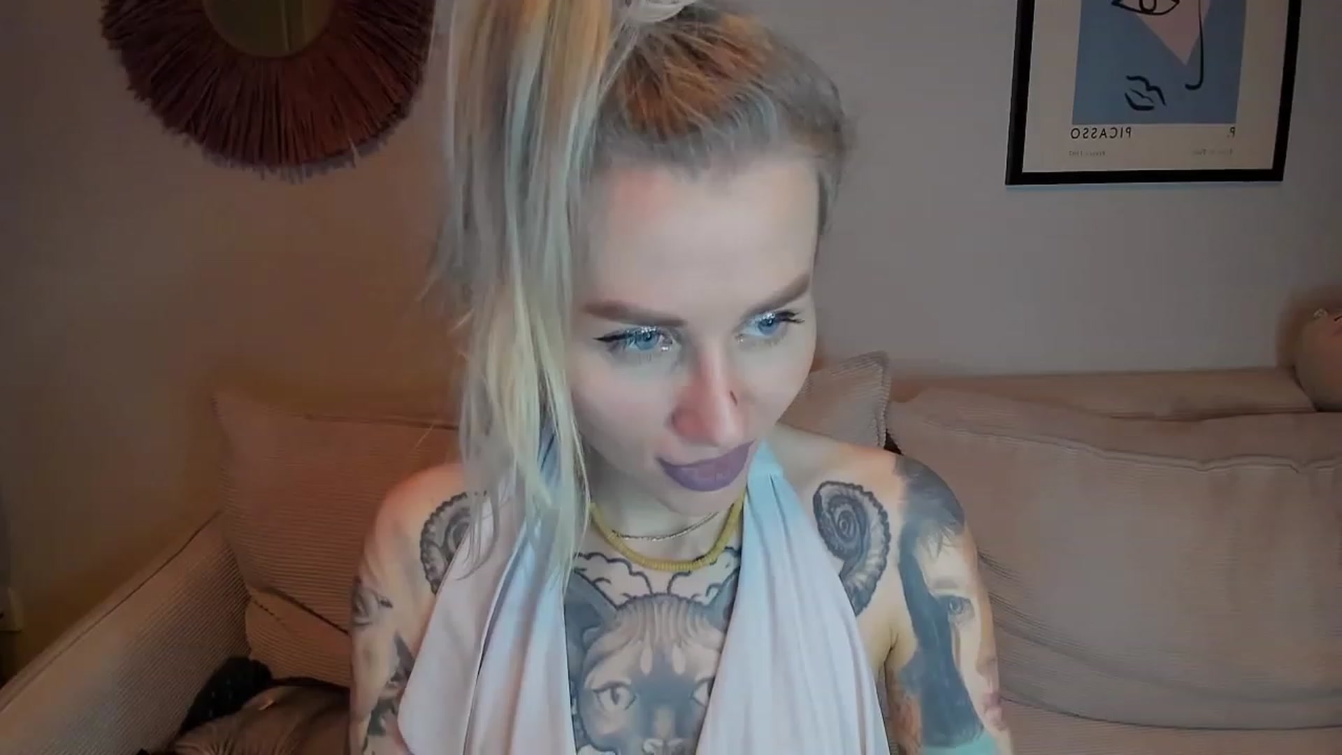 Gallery image thumbnail from Alexa_Smithhh's myfreecams stream on, 01/24/2024, 21:22 image 9 of 20