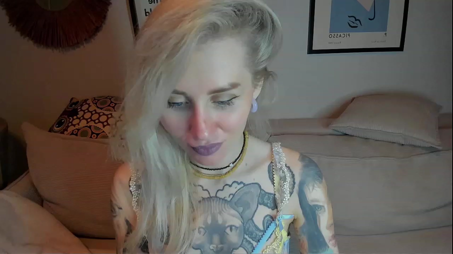 Gallery image thumbnail from Alexa_Smithhh's myfreecams stream on, 01/28/2024, 19:40 image 18 of 20