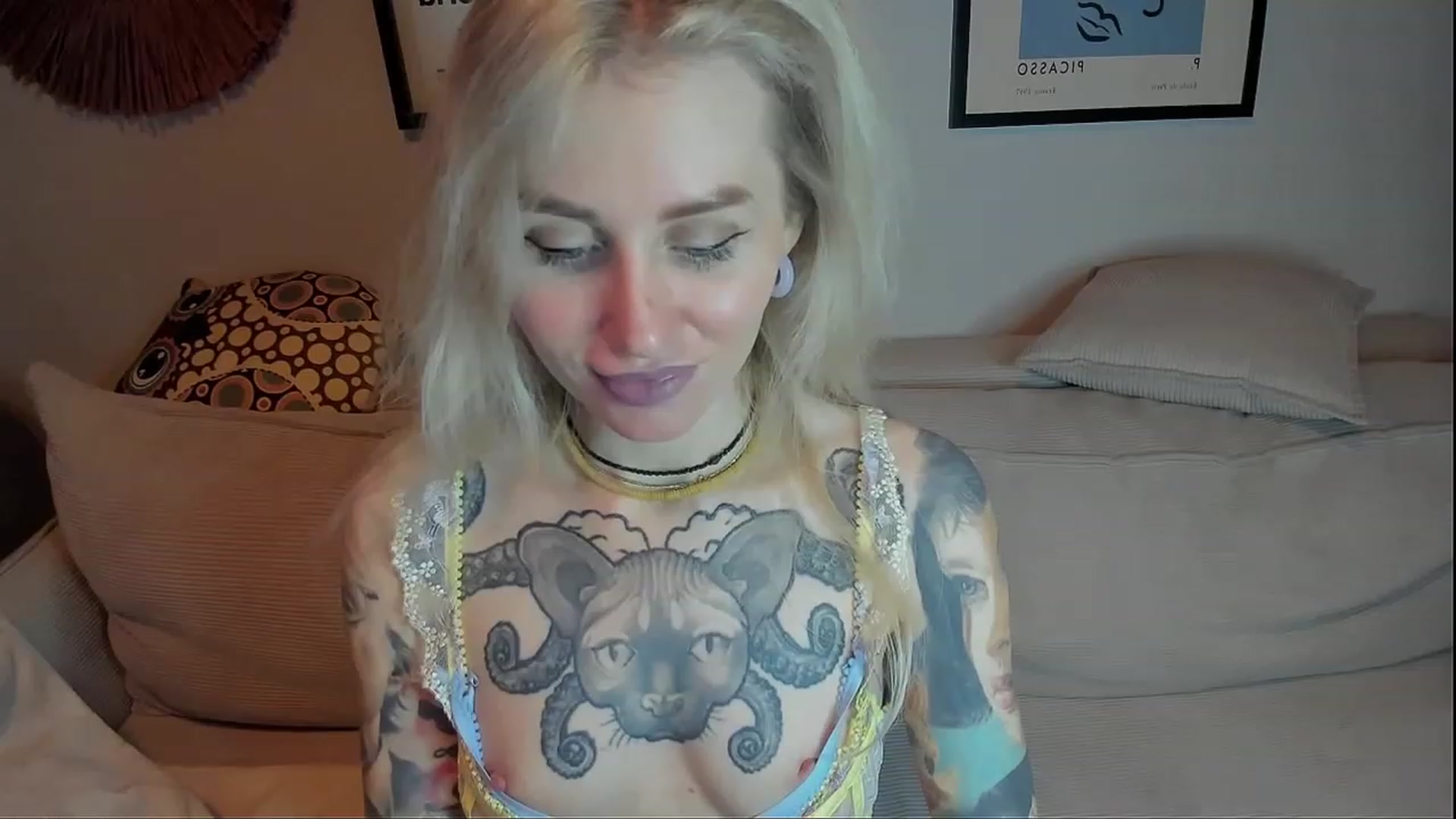 Gallery image thumbnail from Alexa_Smithhh's myfreecams stream on, 01/28/2024, 20:22 image 18 of 20