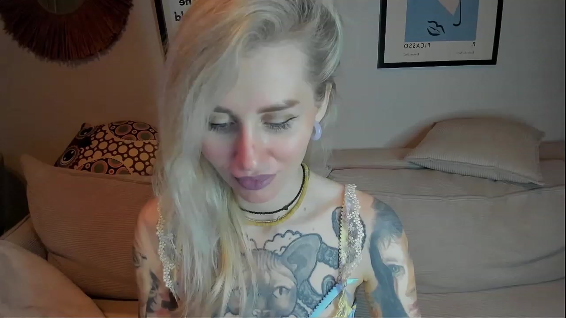 Gallery image thumbnail from Alexa_Smithhh's myfreecams stream on, 01/28/2024, 20:22 image 8 of 20