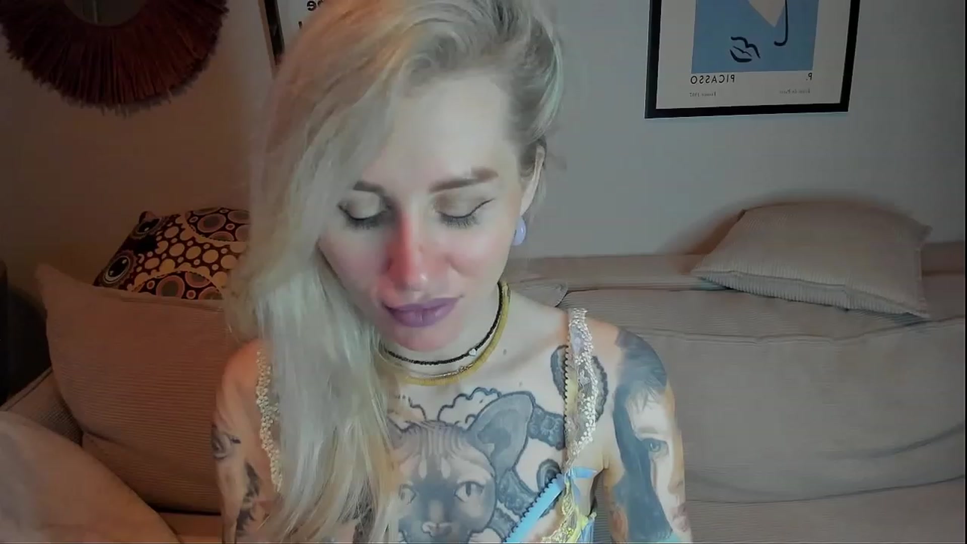 Gallery image thumbnail from Alexa_Smithhh's myfreecams stream on, 01/28/2024, 20:22 image 5 of 20