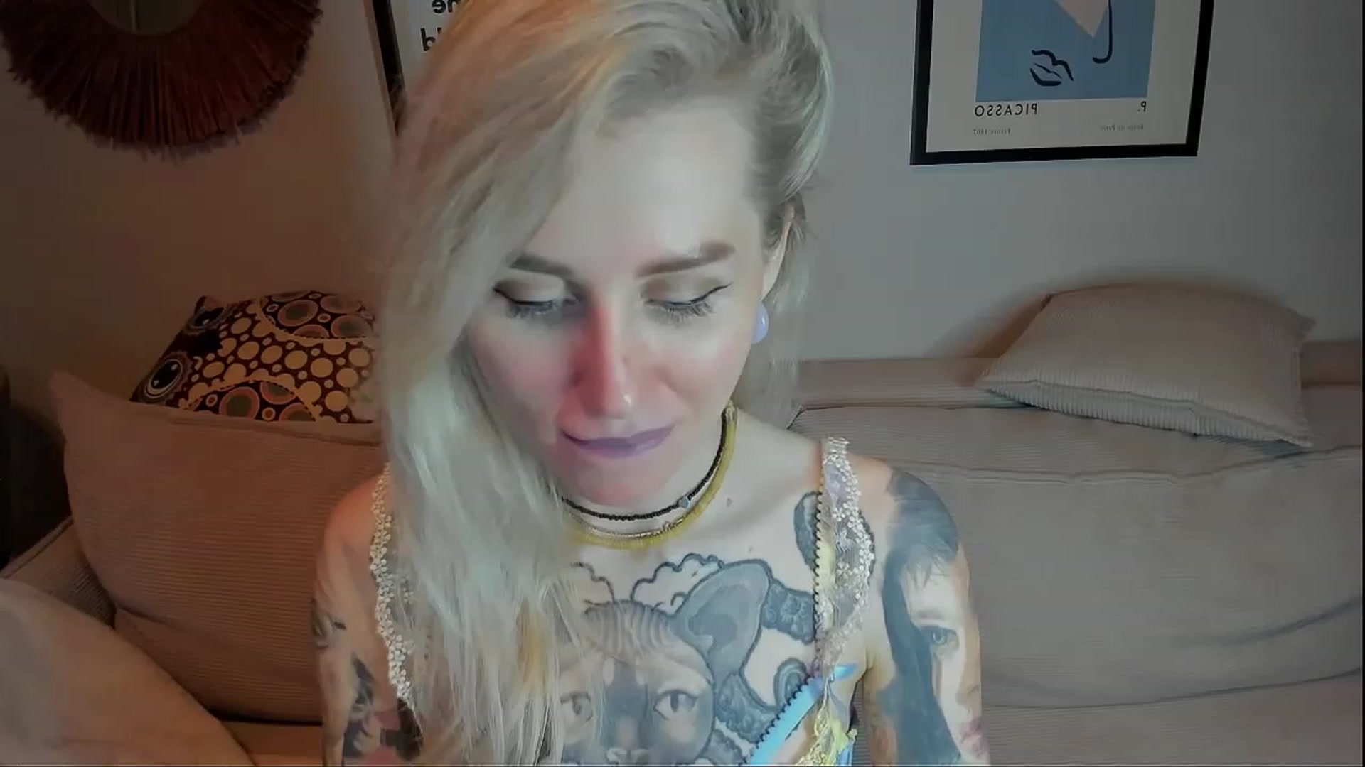 Gallery image thumbnail from Alexa_Smithhh's myfreecams stream on, 01/28/2024, 20:22 image 9 of 20