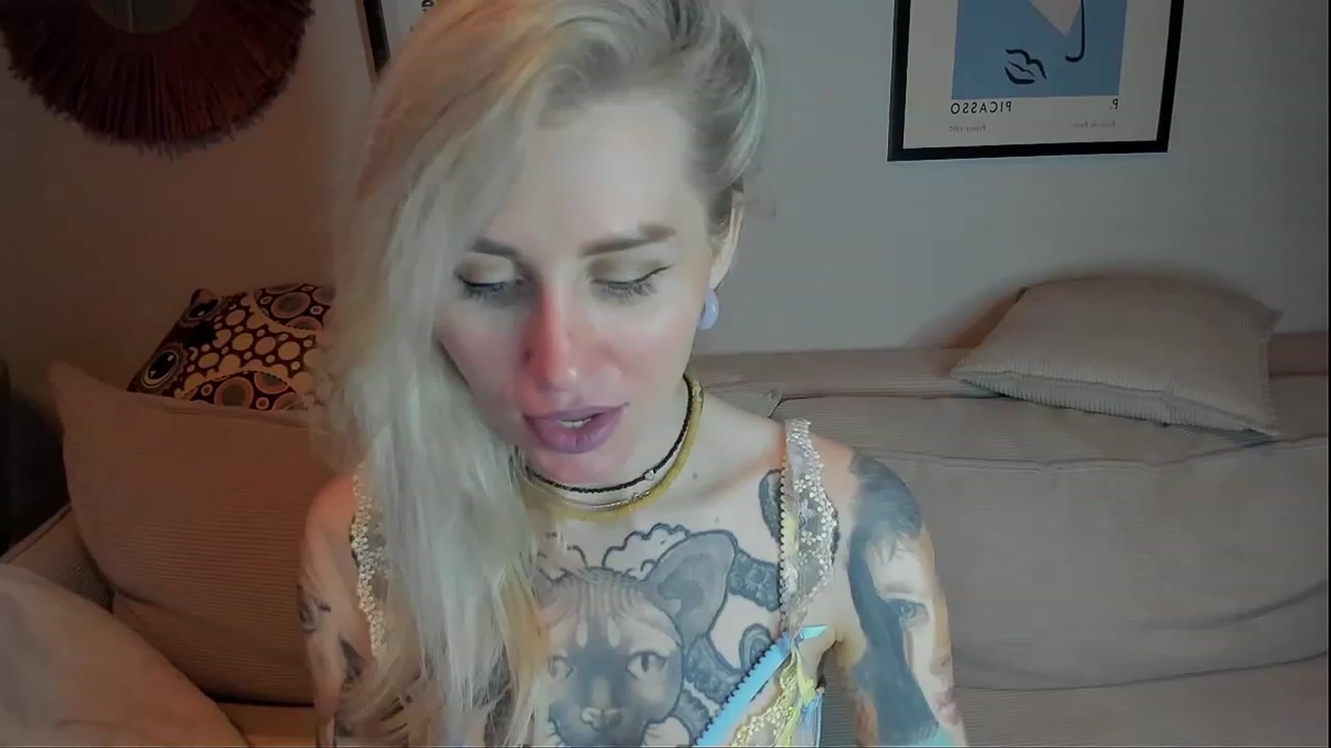 Gallery image thumbnail from Alexa_Smithhh's myfreecams stream on, 01/28/2024, 20:22 image 3 of 20