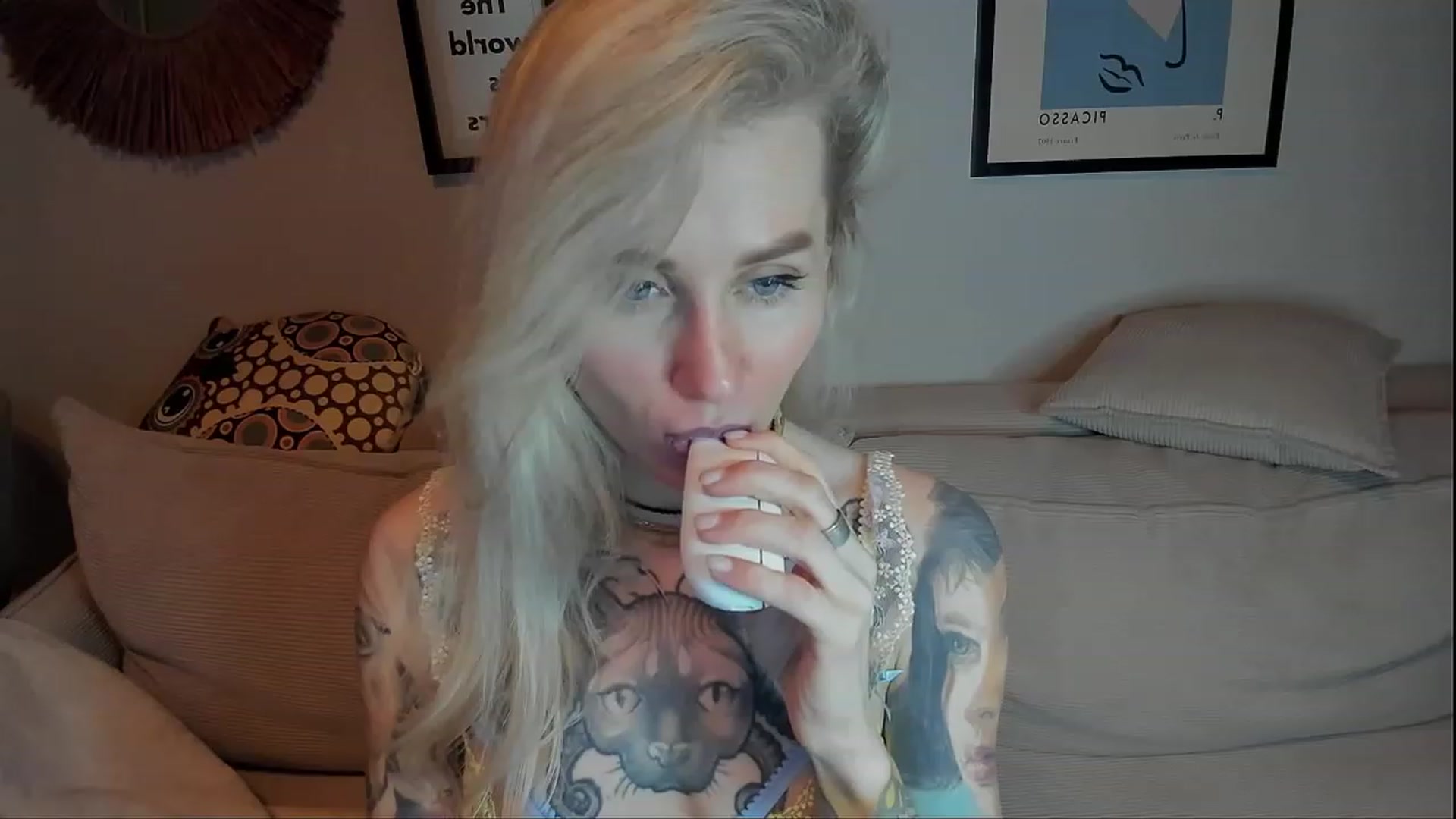 Gallery image thumbnail from Alexa_Smithhh's myfreecams stream on, 01/28/2024, 20:22 image 13 of 20