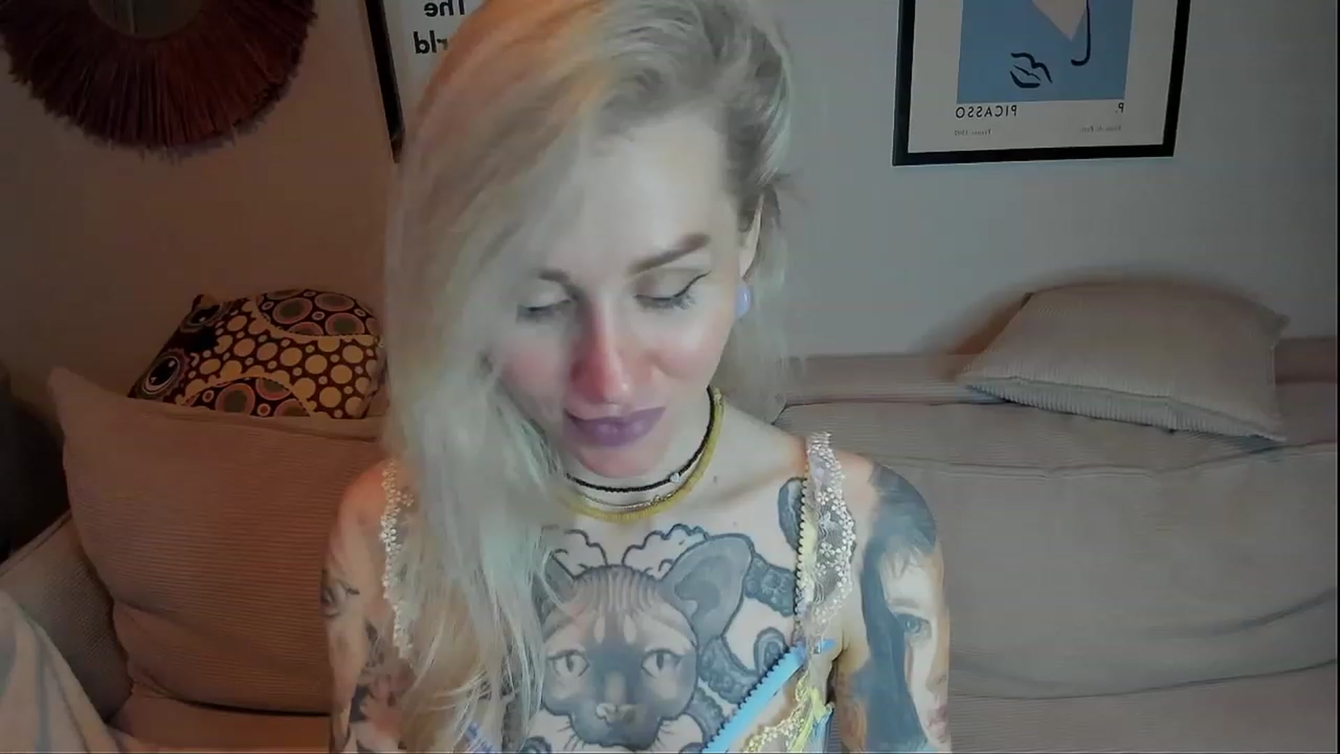 Gallery image thumbnail from Alexa_Smithhh's myfreecams stream on, 01/28/2024, 20:22 image 15 of 20