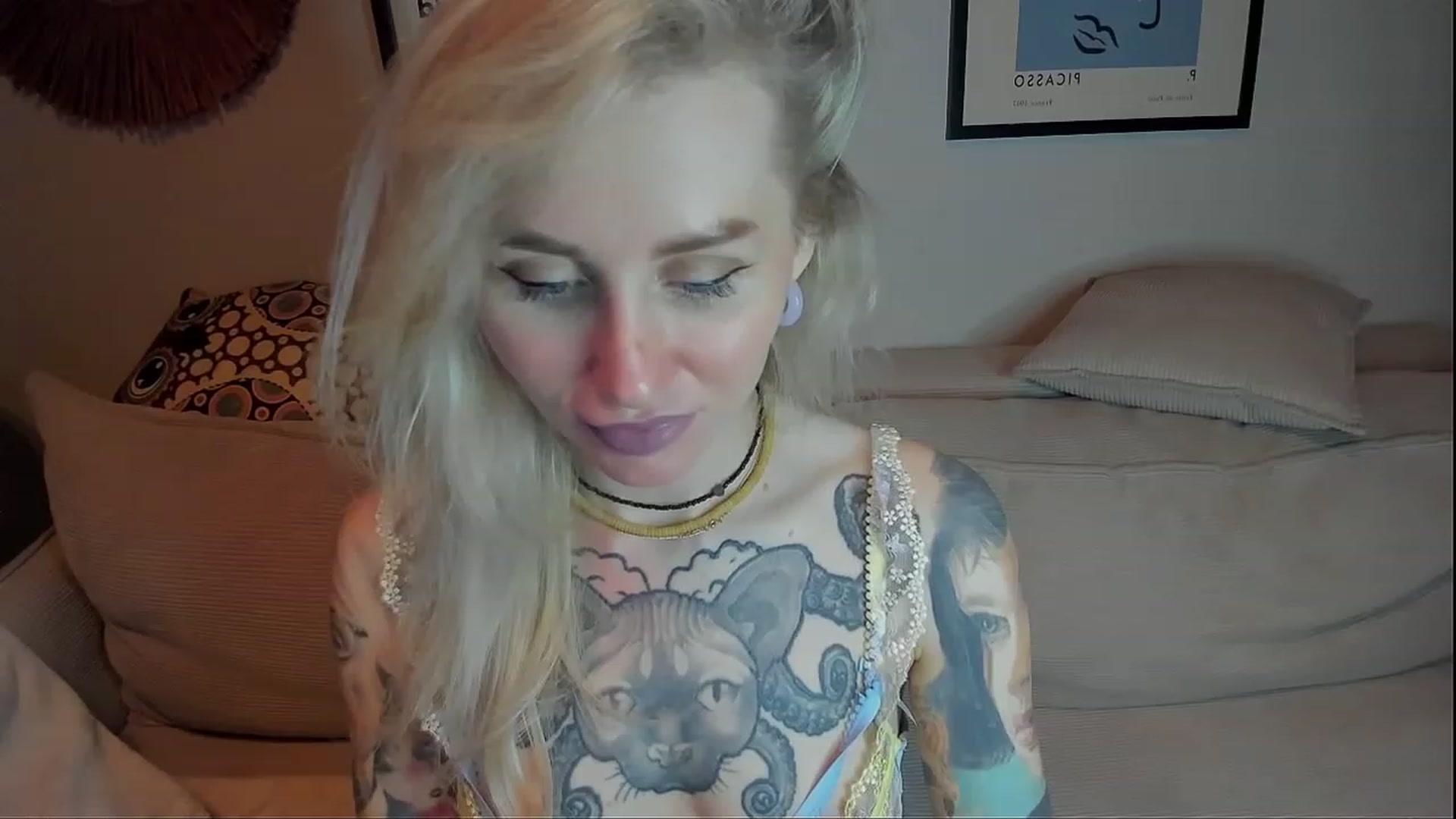 Gallery image thumbnail from Alexa_Smithhh's myfreecams stream on, 01/28/2024, 20:48 image 10 of 20