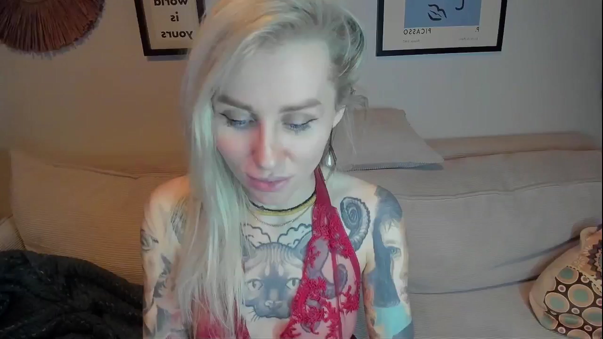 Gallery image thumbnail from Alexa_Smithhh's myfreecams stream on, 02/01/2024, 19:55 image 19 of 20