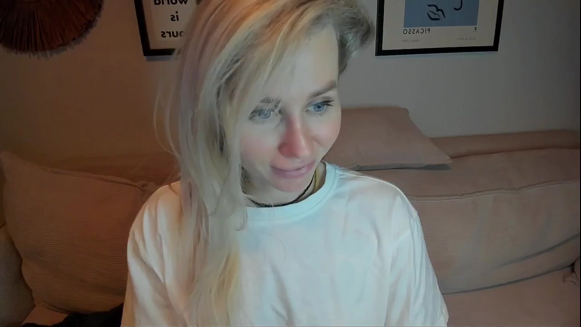 Gallery image thumbnail from Alexa_Smithhh's myfreecams stream on, 02/01/2024, 22:13 image 1 of 20