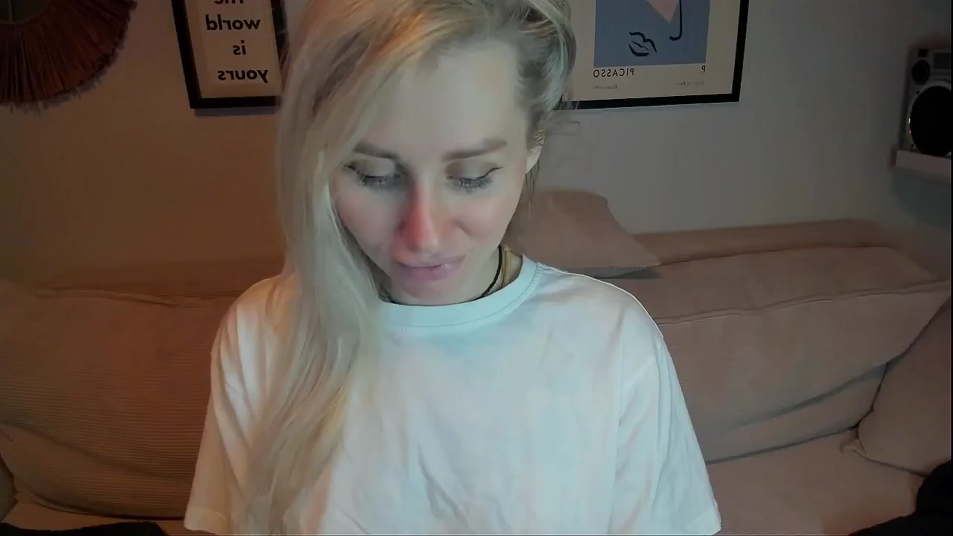 Gallery image thumbnail from Alexa_Smithhh's myfreecams stream on, 02/01/2024, 22:13 image 7 of 20