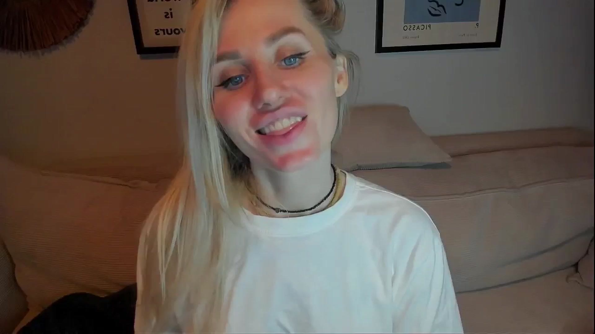 Gallery image thumbnail from Alexa_Smithhh's myfreecams stream on, 02/01/2024, 22:13 image 3 of 20