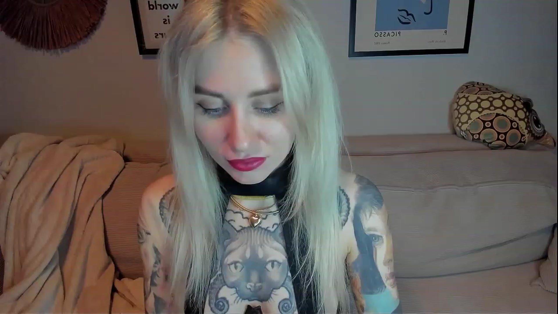 Gallery image thumbnail from Alexa_Smithhh's myfreecams stream on, 02/02/2024, 18:52 image 19 of 20