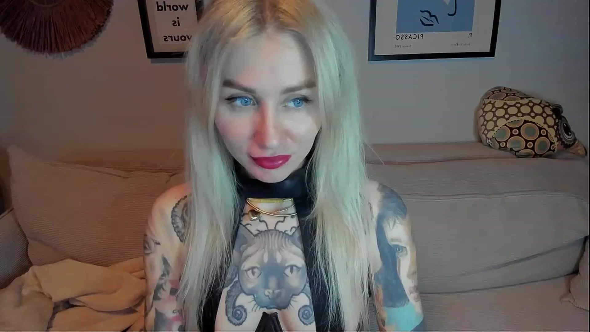 Gallery image thumbnail from Alexa_Smithhh's myfreecams stream on, 02/02/2024, 18:52 image 14 of 20