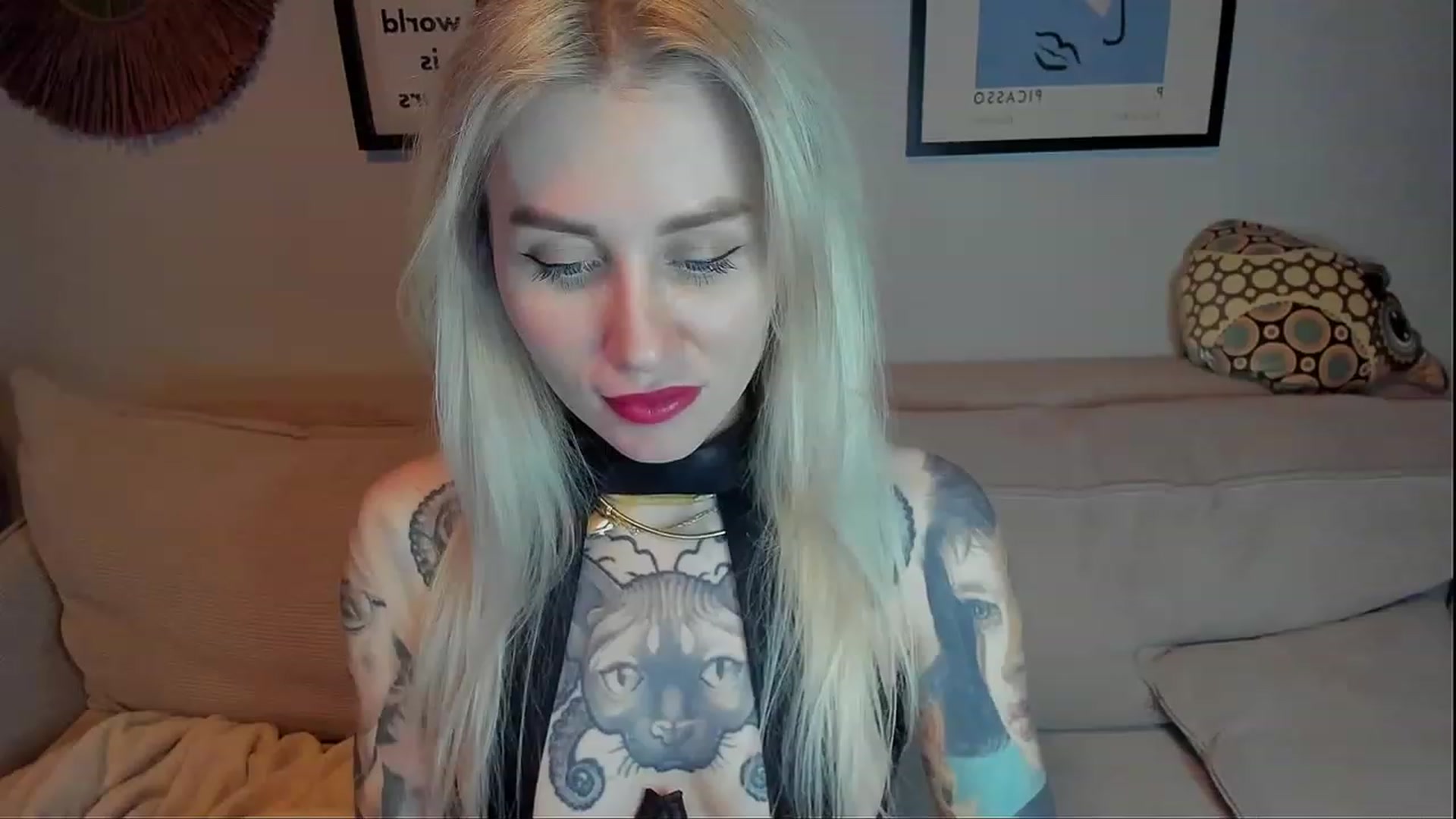 Gallery image thumbnail from Alexa_Smithhh's myfreecams stream on, 02/02/2024, 18:52 image 10 of 20