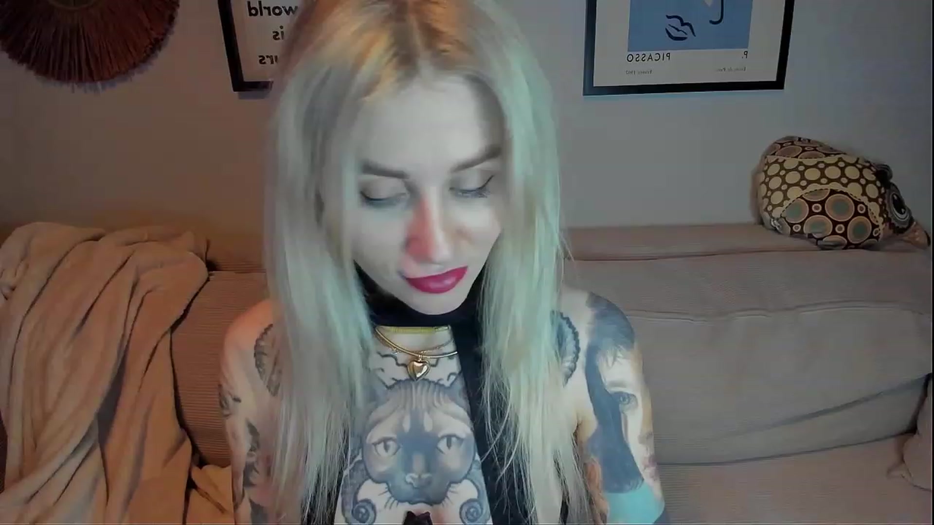 Gallery image thumbnail from Alexa_Smithhh's myfreecams stream on, 02/02/2024, 18:52 image 20 of 20