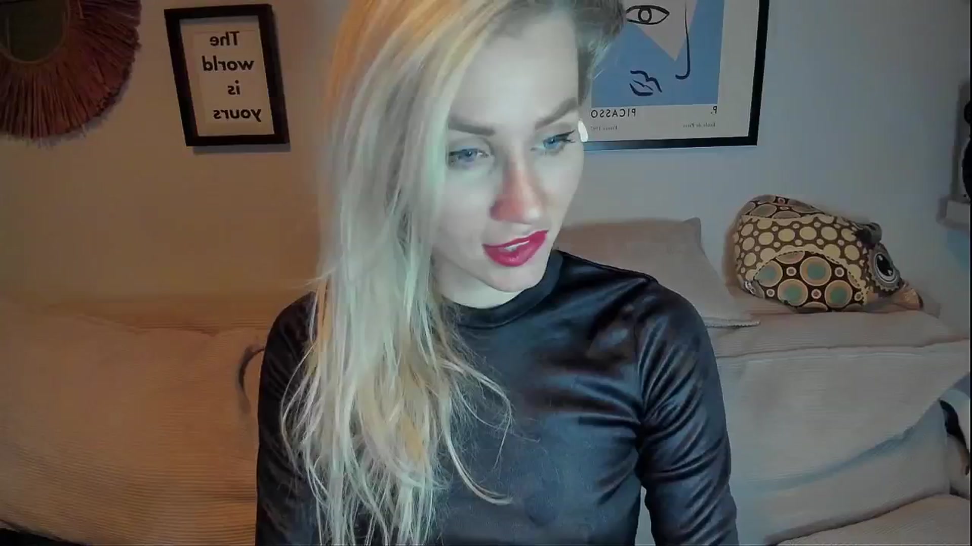 Gallery image thumbnail from Alexa_Smithhh's myfreecams stream on, 02/04/2024, 19:19 image 17 of 20