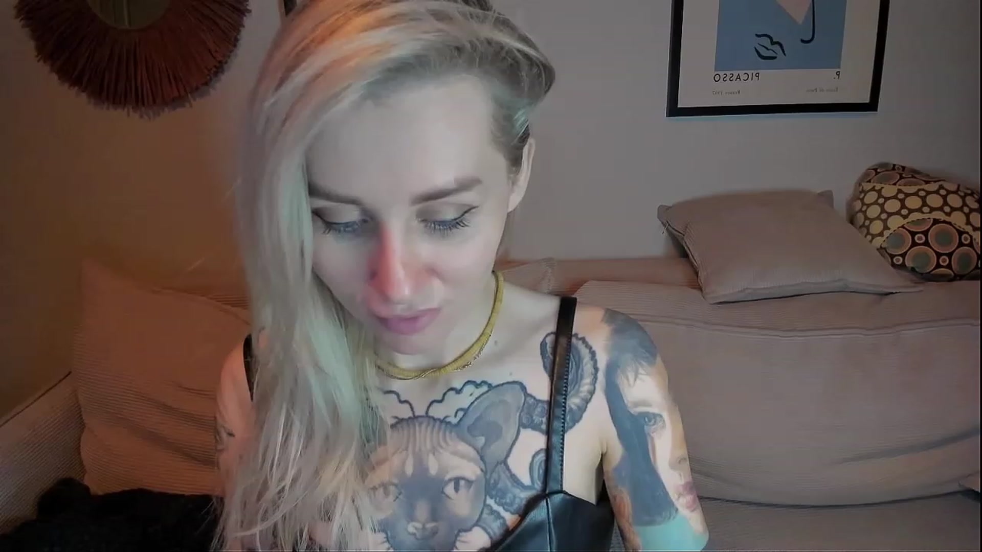 Gallery image thumbnail from Alexa_Smithhh's myfreecams stream on, 02/05/2024, 20:55 image 8 of 20