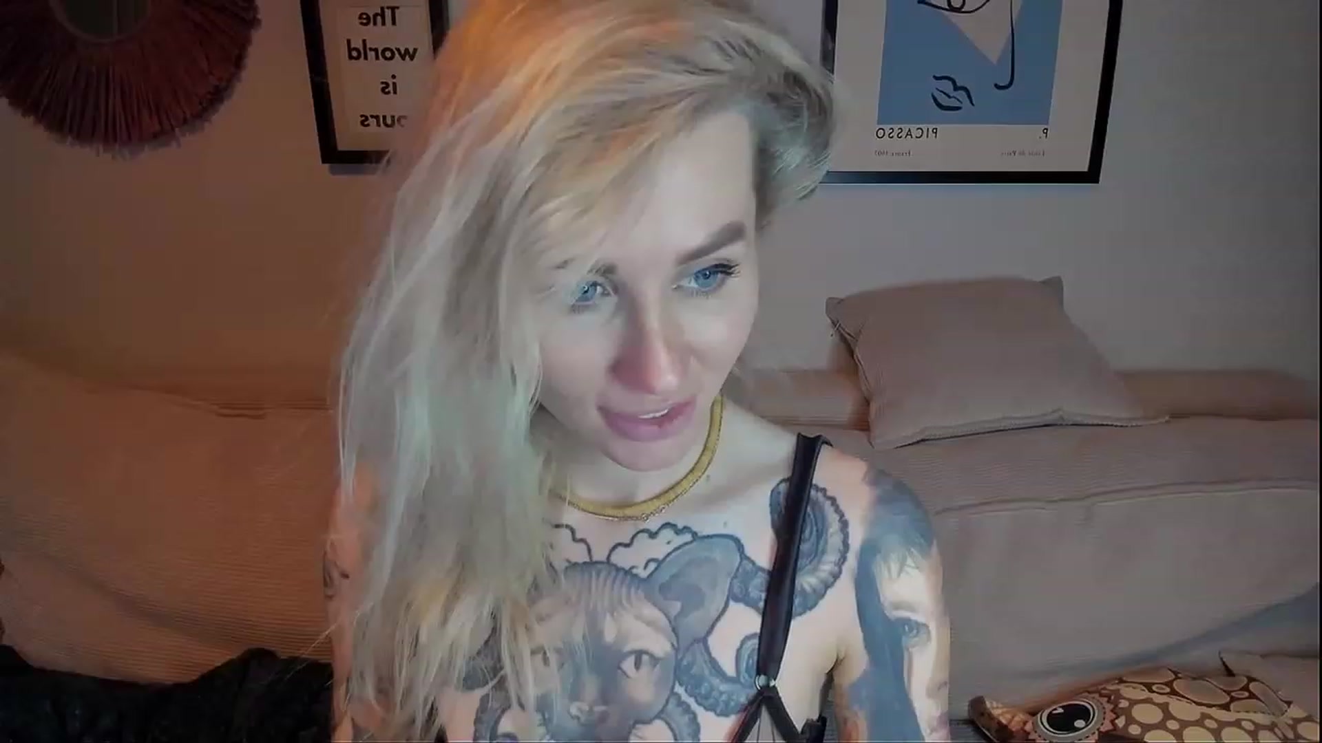 Gallery image thumbnail from Alexa_Smithhh's myfreecams stream on, 02/07/2024, 21:34 image 13 of 20