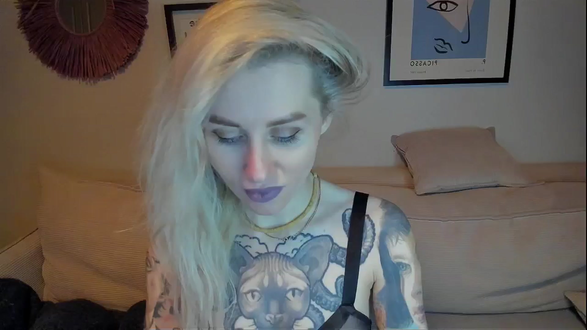 Gallery image thumbnail from Alexa_Smithhh's myfreecams stream on, 02/08/2024, 19:28 image 11 of 20