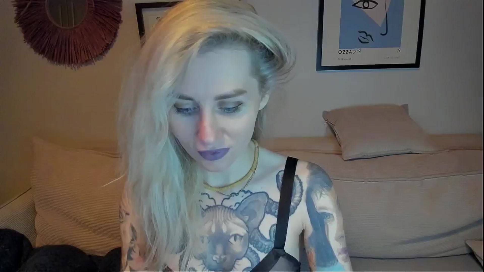Gallery image thumbnail from Alexa_Smithhh's myfreecams stream on, 02/08/2024, 19:28 image 3 of 20