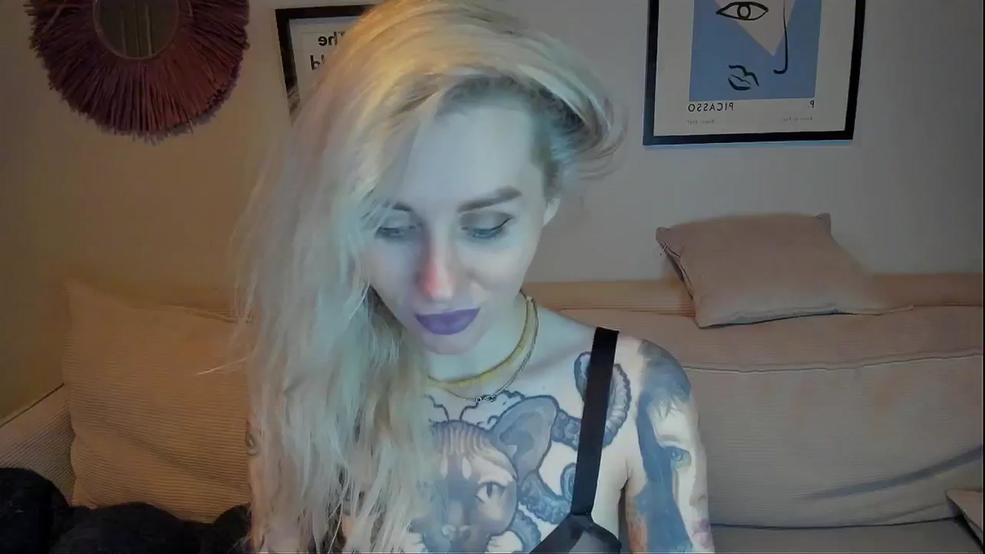 Gallery image thumbnail from Alexa_Smithhh's myfreecams stream on, 02/08/2024, 19:28 image 7 of 20