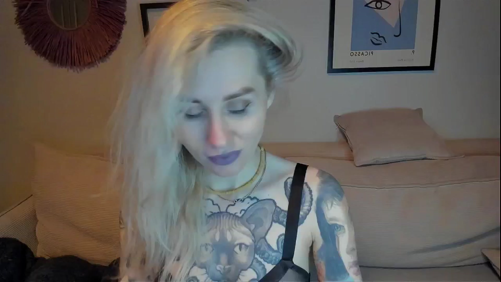 Gallery image thumbnail from Alexa_Smithhh's myfreecams stream on, 02/08/2024, 19:28 image 9 of 20
