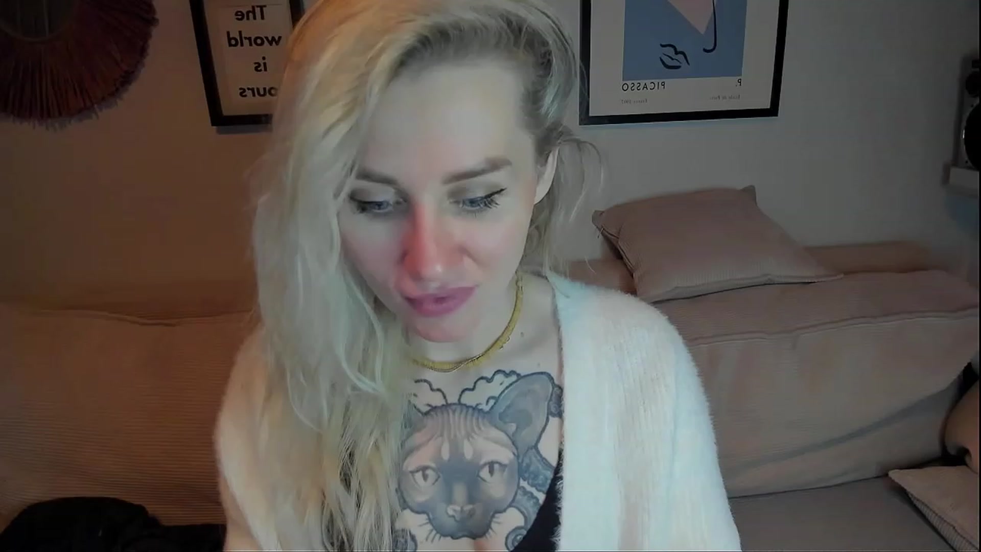 Gallery image thumbnail from Alexa_Smithhh's myfreecams stream on, 02/09/2024, 20:54 image 18 of 20