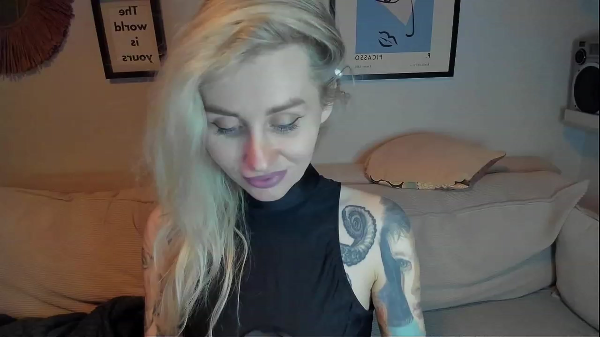Gallery image thumbnail from Alexa_Smithhh's myfreecams stream on, 02/13/2024, 19:30 image 2 of 20