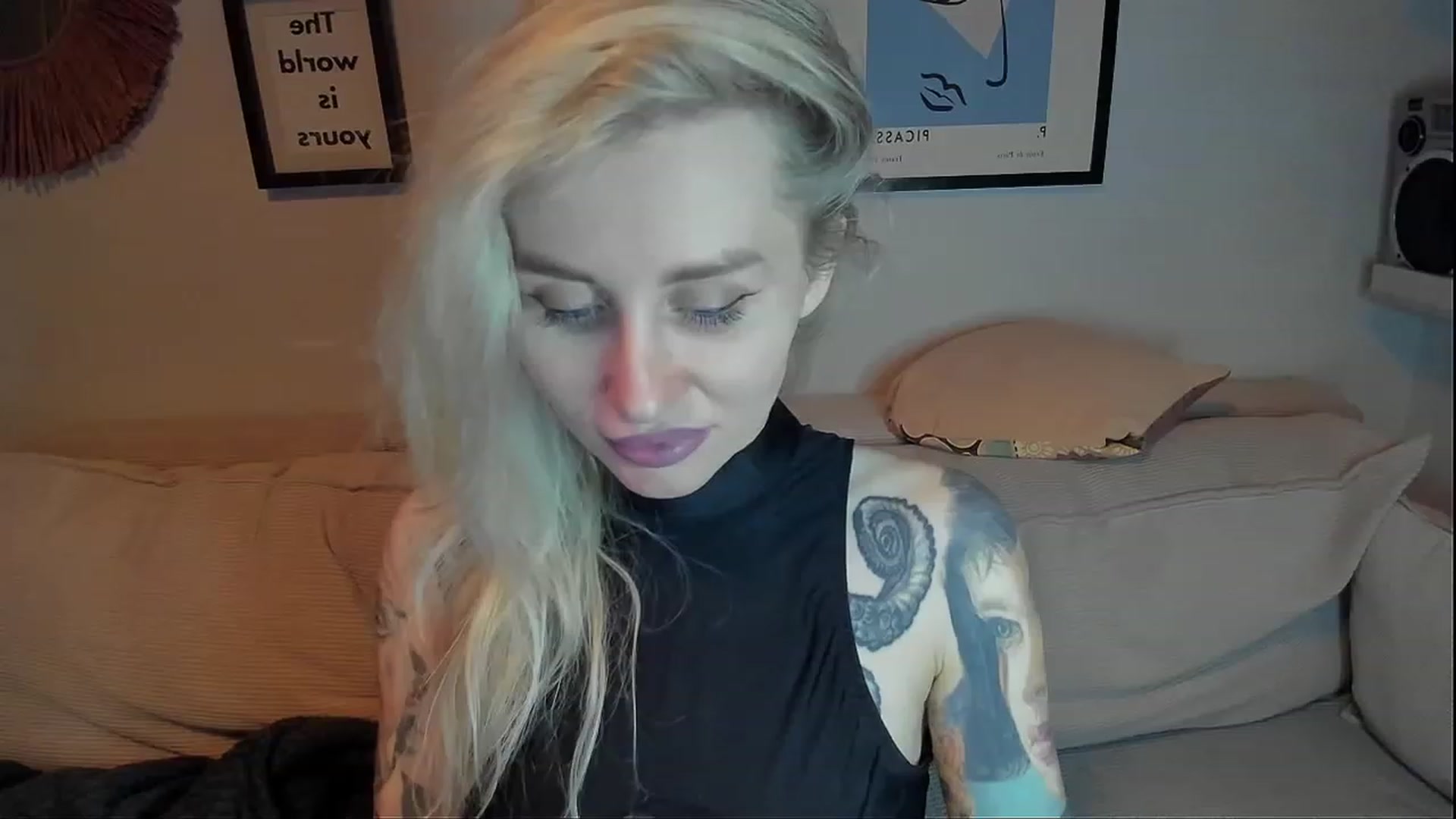 Gallery image thumbnail from Alexa_Smithhh's myfreecams stream on, 02/13/2024, 19:30 image 5 of 20