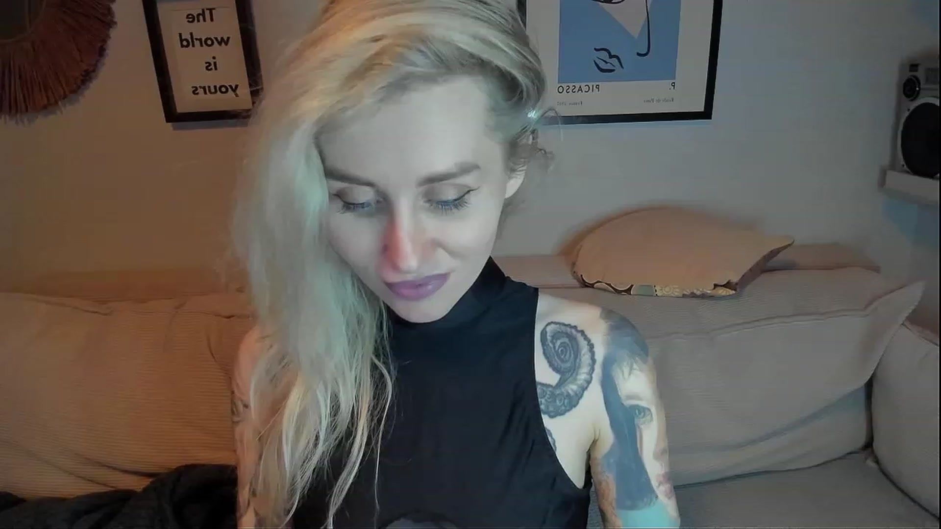 Gallery image thumbnail from Alexa_Smithhh's myfreecams stream on, 02/13/2024, 19:30 image 1 of 20