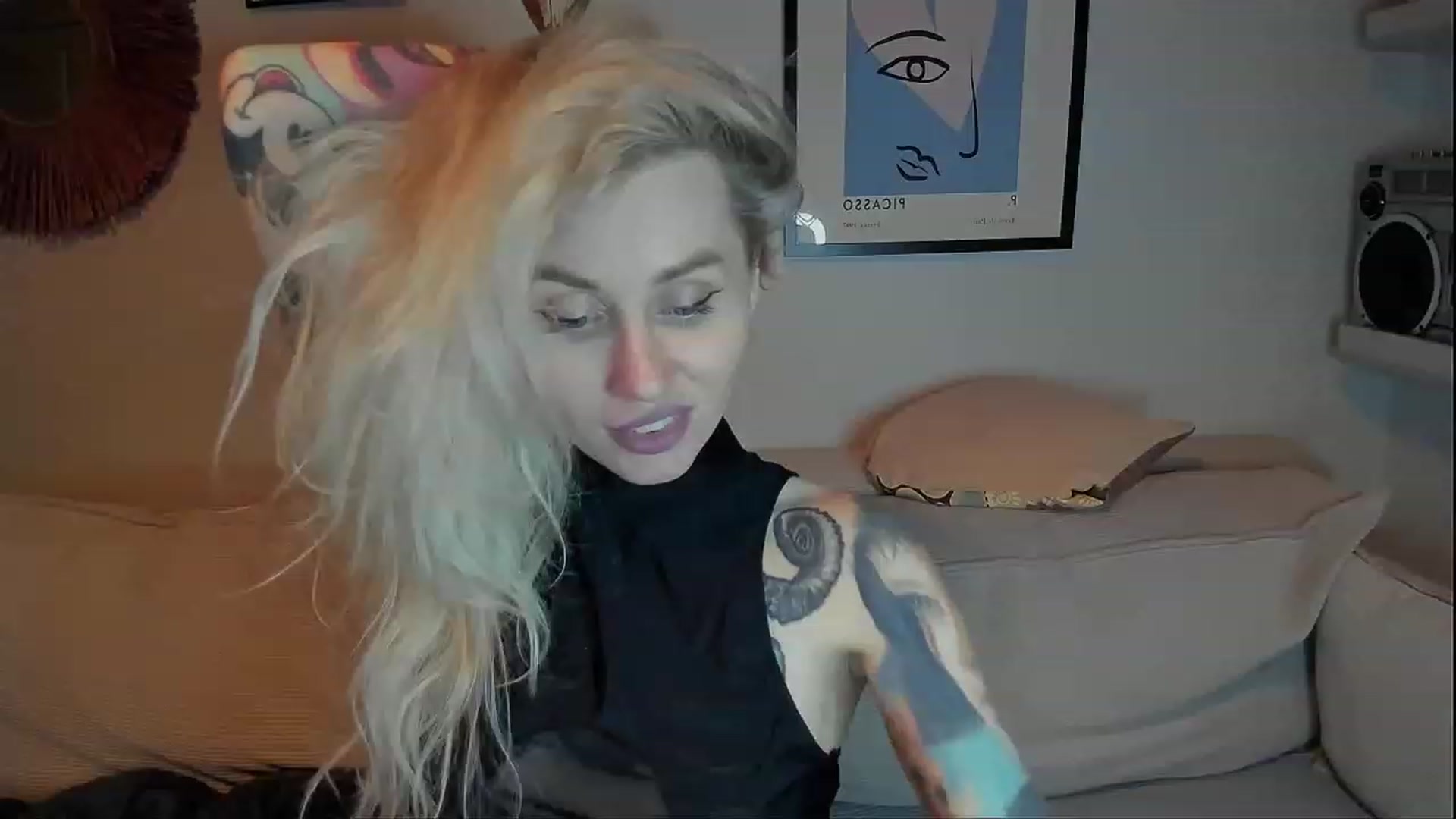 Gallery image thumbnail from Alexa_Smithhh's myfreecams stream on, 02/13/2024, 19:30 image 19 of 20
