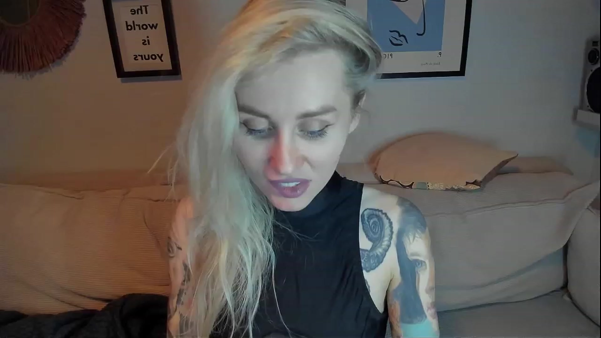 Gallery image thumbnail from Alexa_Smithhh's myfreecams stream on, 02/13/2024, 19:30 image 9 of 20