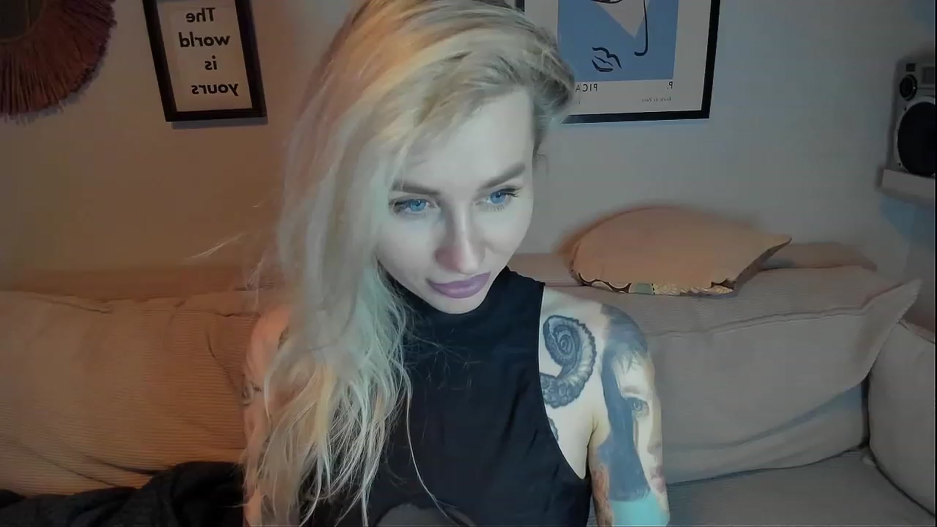 Gallery image thumbnail from Alexa_Smithhh's myfreecams stream on, 02/13/2024, 19:30 image 8 of 20